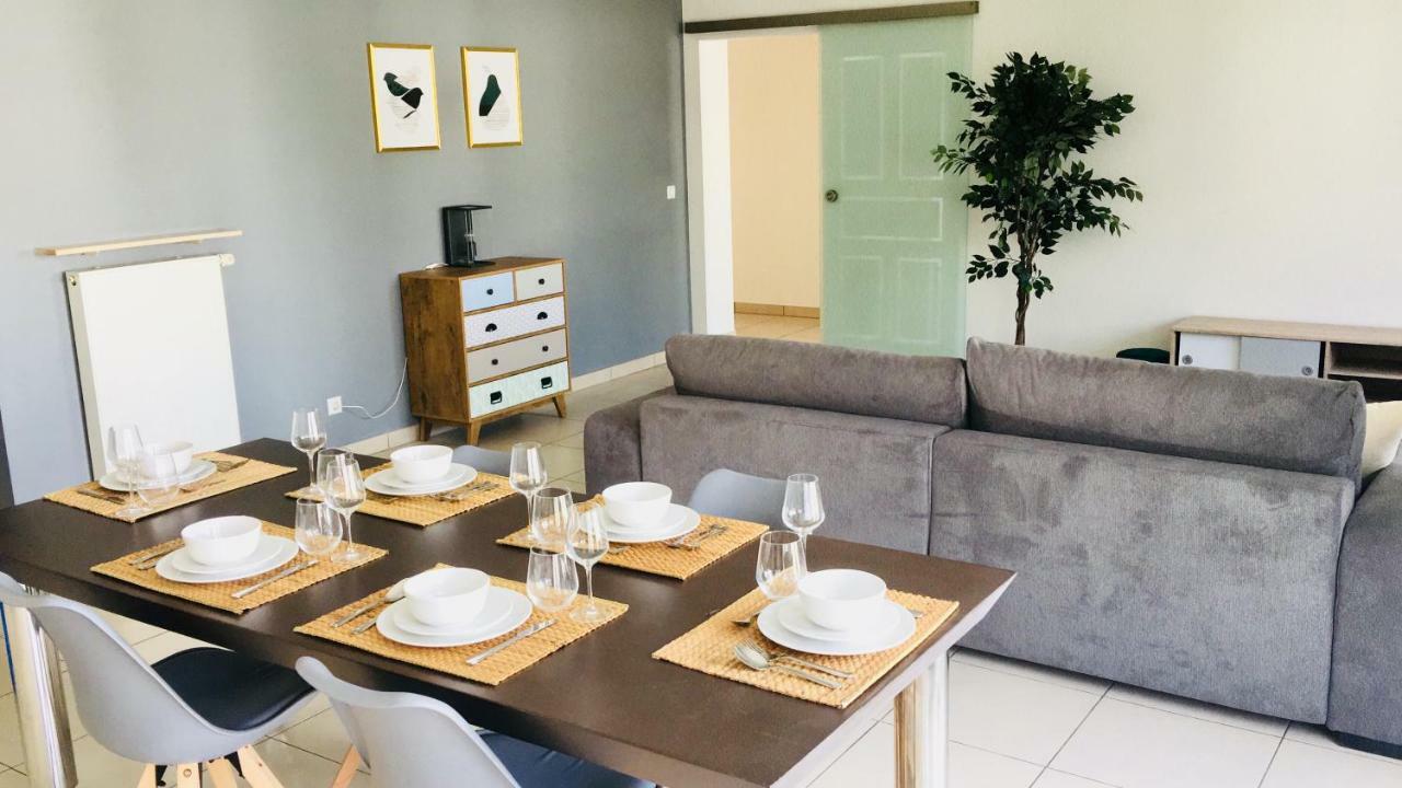 Art Deco 100m2 Flat 2 Min Walking From Train Station In Center, Free Parking And Terrace - 2b Apartment